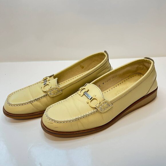 Salvatore Ferragamo Leather Loafers – Women’s Size 7D | Made in Italy - Picture 2 of 12